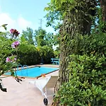 Villa Privata Con Piscina E Biliardo