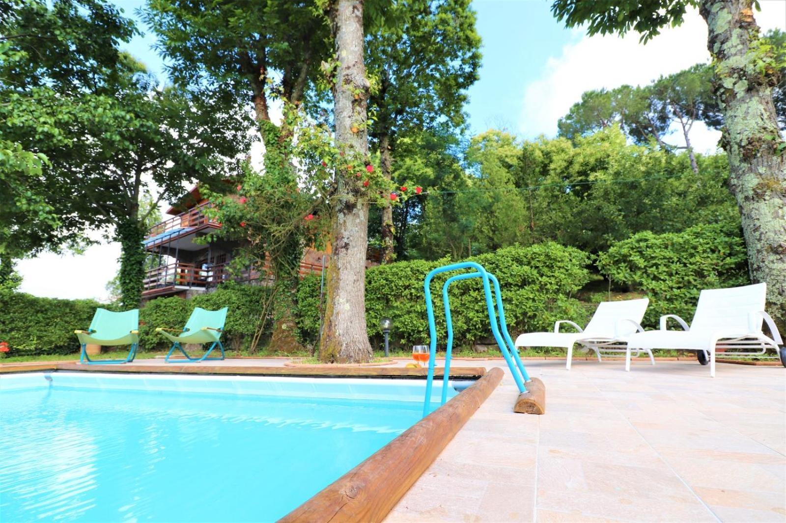 Privata Con Piscina E Biliardo *